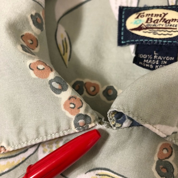 Vintage Tommy Bahama Hawaiian Shirt Short Sleeve Button Up Palm Trees Floral - Picture 15 of 15